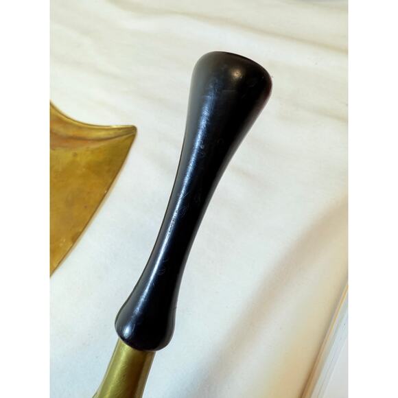 Vintage Art Deco Brass Buttler Set Crumb Catcher And Brush - Picture 5 of 6